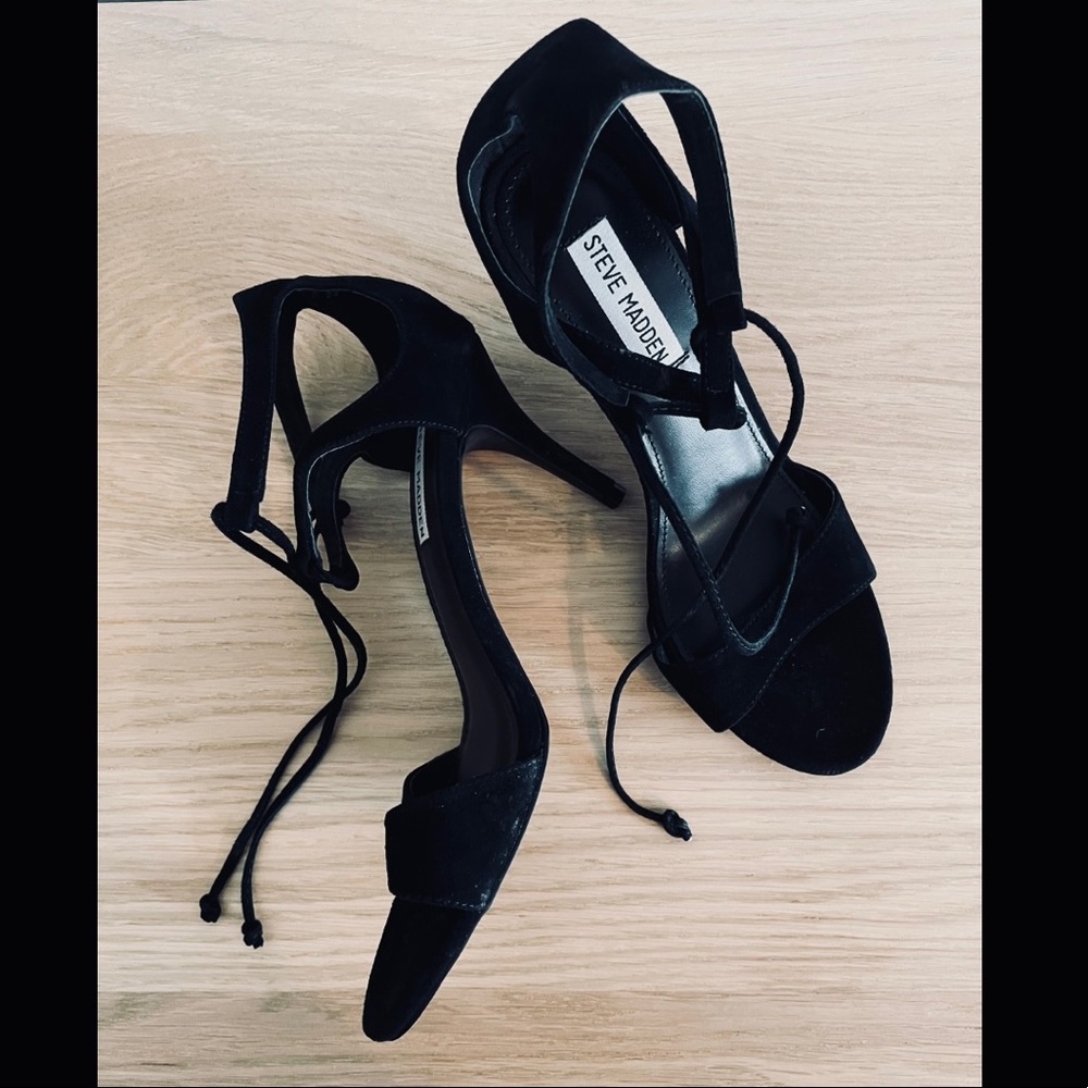 Brand new Steve Madden High Heel